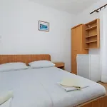 Apartments By The Sea Podaca, Makarska - 516 Podaca