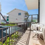 Apartman Apartments By The Sea Podaca, Makarska - 516 *