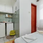 Apartman Apartments By The Sea Podaca, Makarska - 516